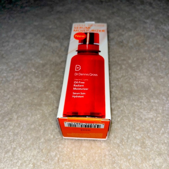 Dr Dennis Gross Oil Free Radiant Moisturizer